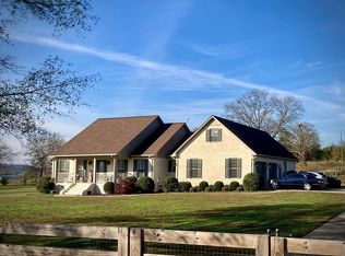 2591 Briar Patch Rd, Prospect, TN 38477