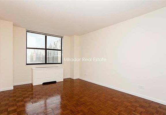 2nd image of 330 E 39th St APT 20E