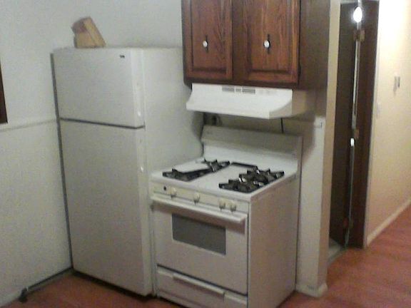 5th image of 322 W Hawthorne Dr