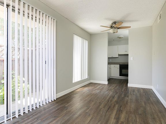 4th image of 4875 Manzanita Ave APT 33