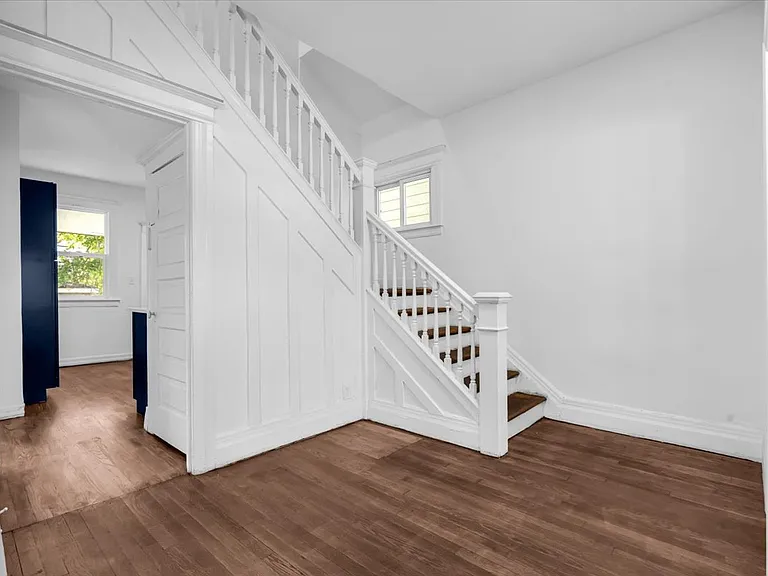 5934 Vermont St — Photo 3