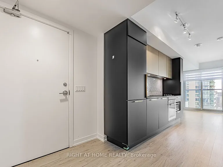85 Wood St #1615 — Photo 10