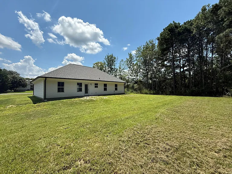 335 Maple Cir — Photo 31