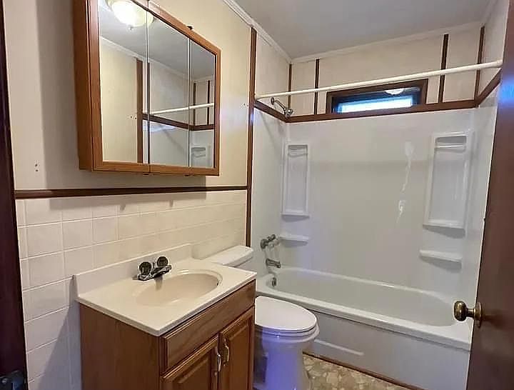 2nd image of 34833 E Augusta Chatham Rd