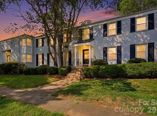 216 Wakefield Dr APT A, Charlotte, NC 28209