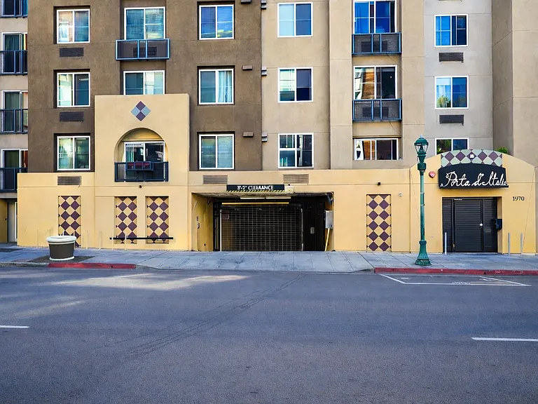 1970 Columbia St #501 — Photo 15