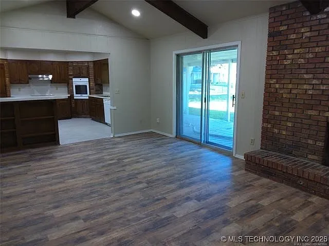 11727 N 103rd East Ave — Photo 6