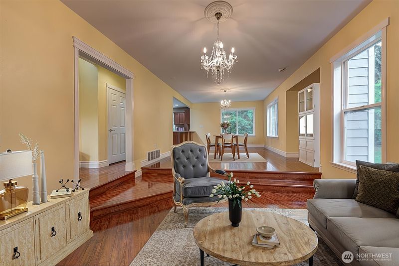 4th image of 17720 87th Avenue SE