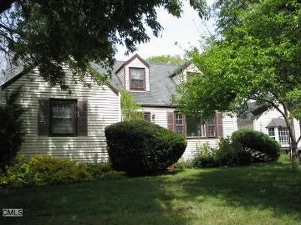 2 William St, Norwalk, CT 06851