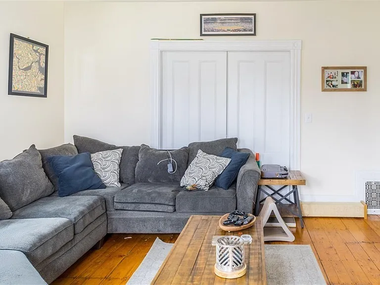 14 Stickney Ave — Photo 3