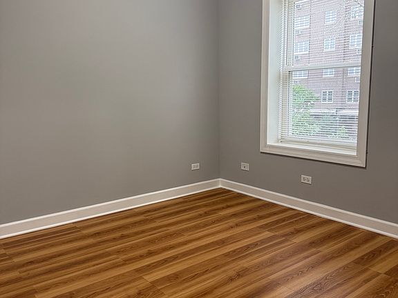 5th image of 445 N Drake Ave #2
