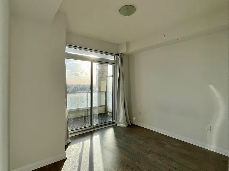 9560 Markham Rd #1015 — Photo 3