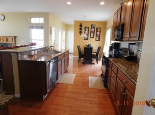 46 Stocks St, Lovettsville, VA 20180