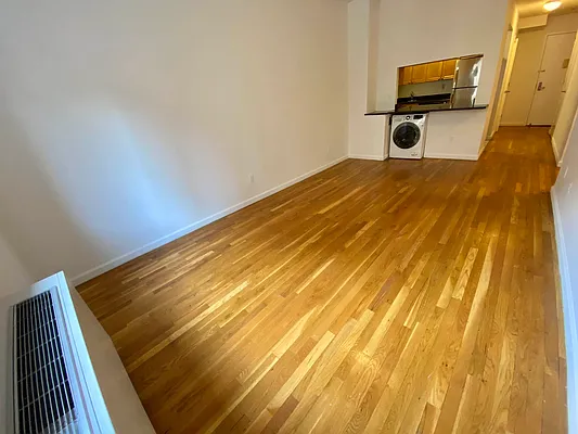 Rented by J PRESTON AND ASSOCIATES INC | media 12