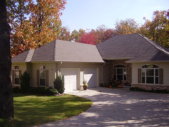 2nd image of 26 Morganshire Dr