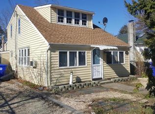 132 Pinehurst Rd, Brick, NJ 08723