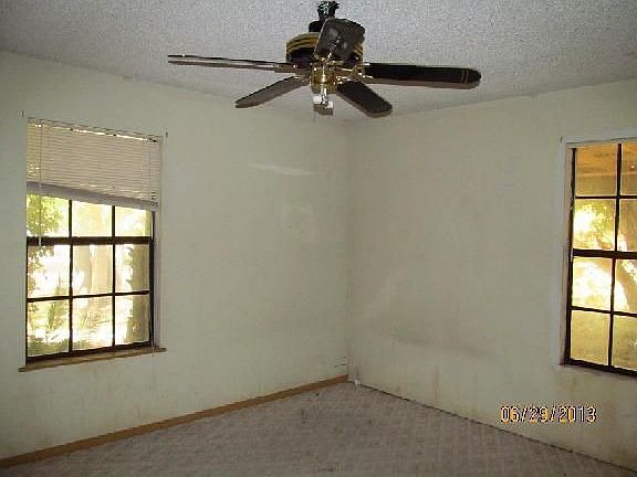 4th image of 91 Skylark Dr