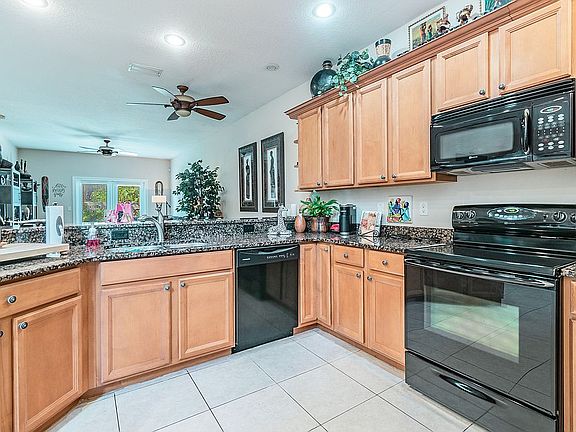 5th image of 10417 La Mirage Ct
