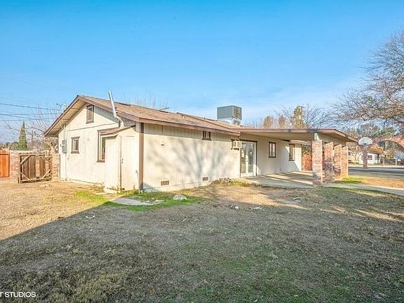 Large back and side yard