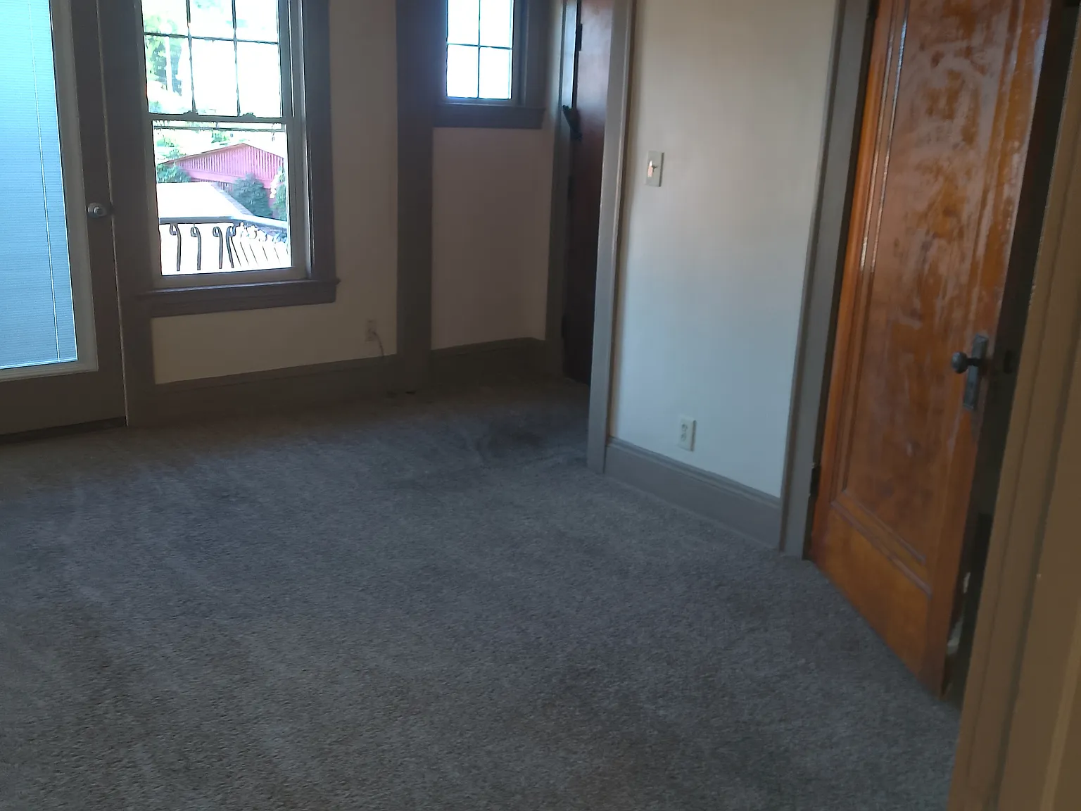 1 bed, 700 sqft, $850 — Photo 2