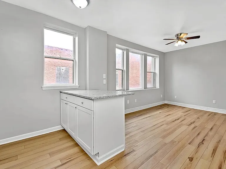 3805 California Ave — Photo 10