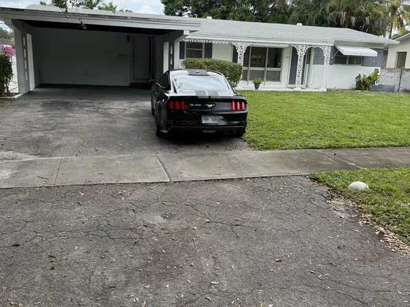 3807 Garfield St, Hollywood, FL 33021