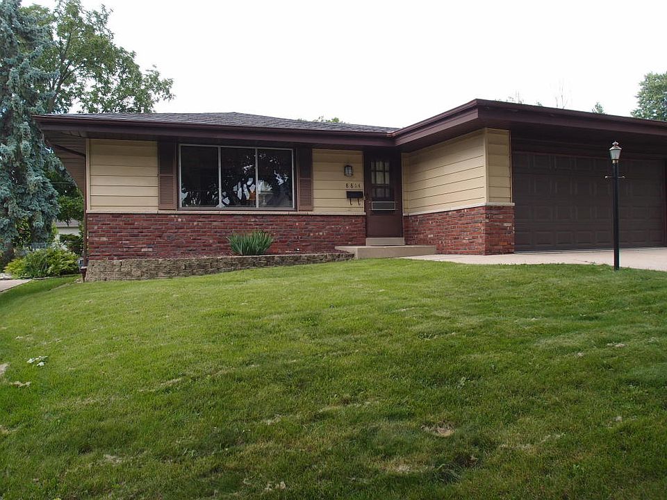 1st image of 8814 W Tripoli Ave