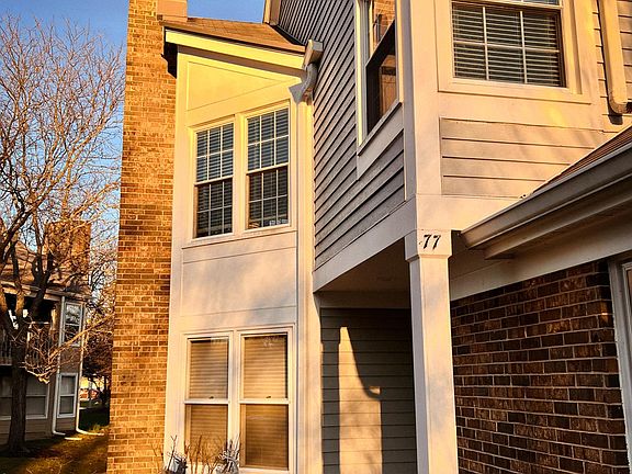4th image of 77 Willow Pkwy #77