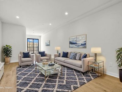 25-25 31st Ave #4, Astoria, NY, 11106