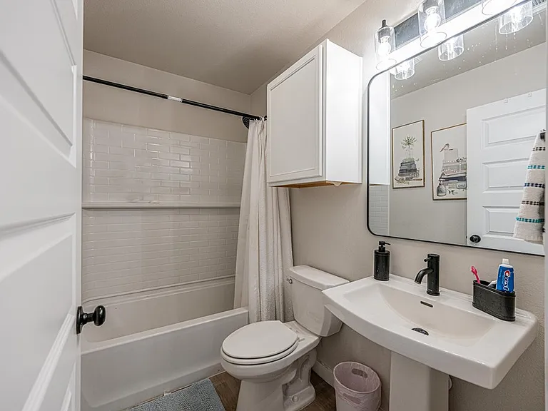 2808 Lighthouse Rd — Photo 36