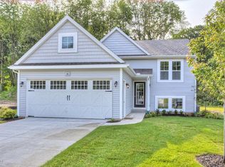 242 Minstehr Dr, Middleville, MI 49333