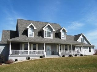 6050 Tulip Ln, Grant Park, IL 60940