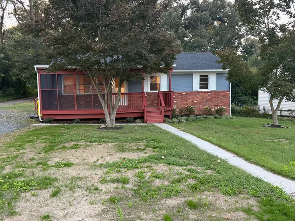 16 Madary Rd, Severna Park, MD 21146