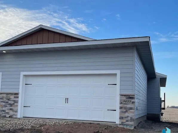 9633 W Tunis Dr, Sioux Falls, SD 57106