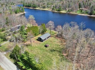 287 Long Bow Ln W, Becket, MA 01223