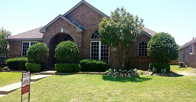 1st image of 1724 Chapman Dr