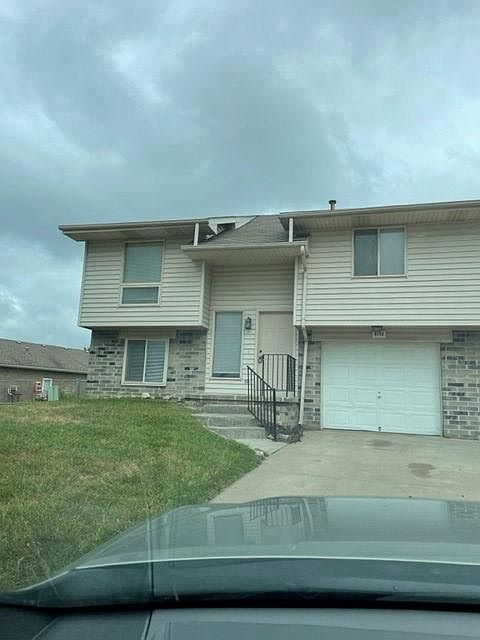 1st image of 8138 S 50th Ave