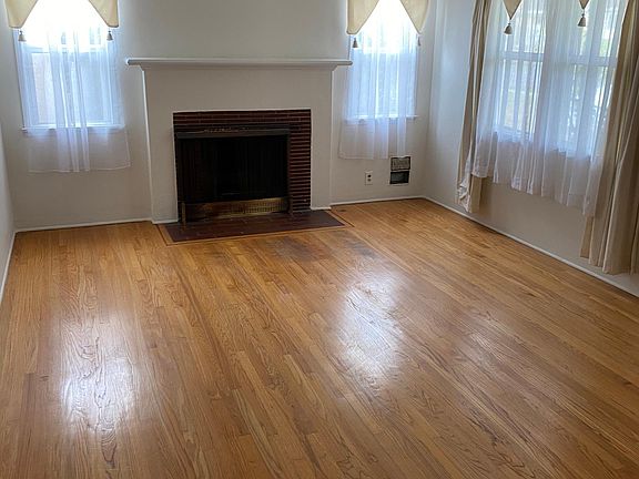 3rd image of 9118 Hermosa Dr
