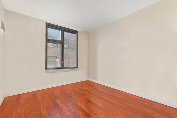 Rented by Douglas Elliman | media 24