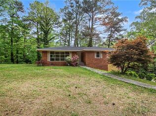 6263 Dodgen Rd SW, Mableton, GA 30126