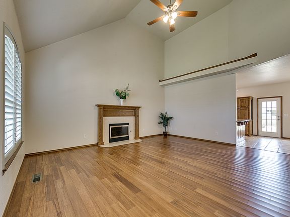 5th image of 1224 SW 130th St