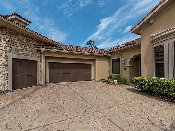 4th image of 3006 Serena Vista Way