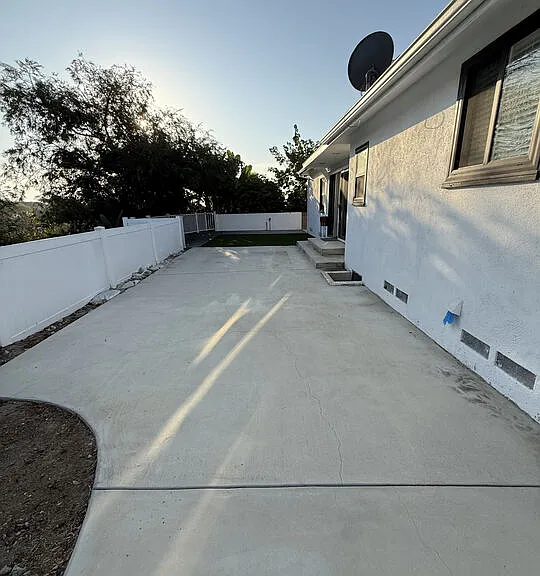 4439 Don Zarembo Dr — Photo 23
