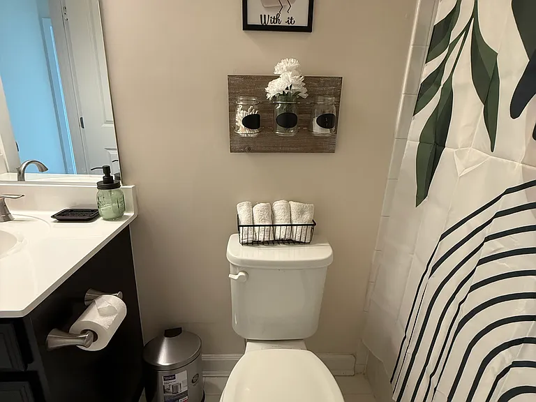 7732 Duncannon Ln — Photo 7