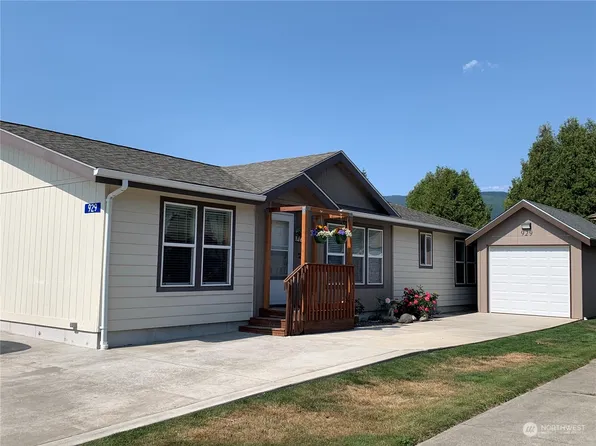 929 Carriage Court #2, Sedro Woolley, WA 98284