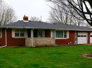 1906 Beckner St, Goshen, IN 46526