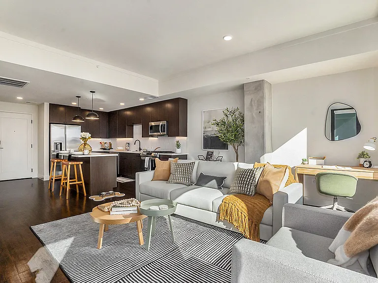 One Seven at Belleview Station — Photo 11