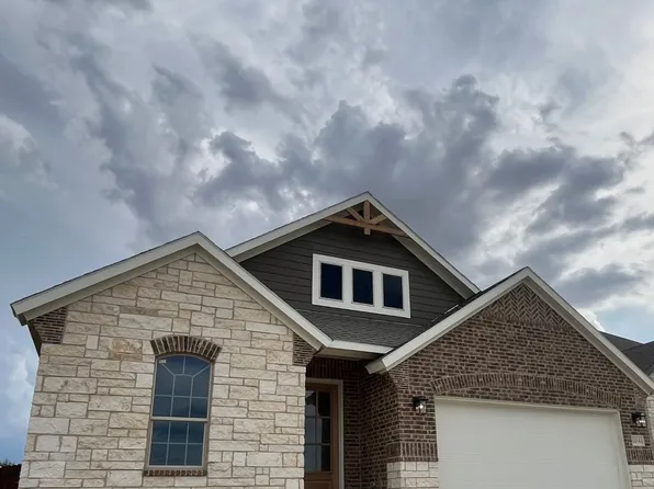 10141 Birchpoint Dr, Wht Settlemt, TX 76108