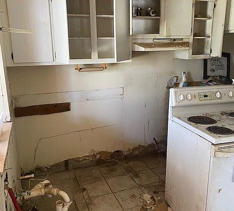 5th image of 2997 Lakeside Cir Unit 26