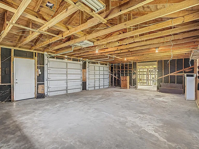 827 Pickney Ave — Photo 41
